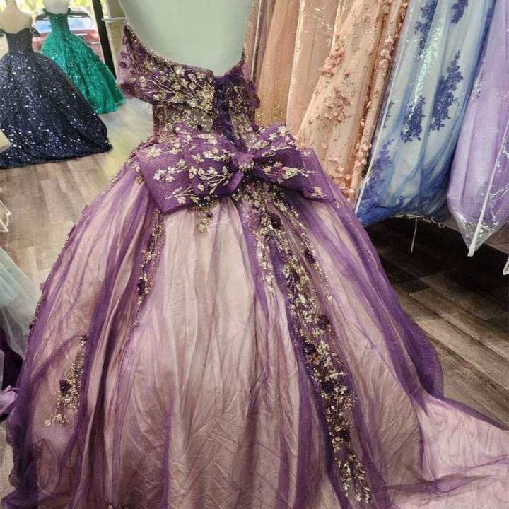 Dresses For Prom Kendall